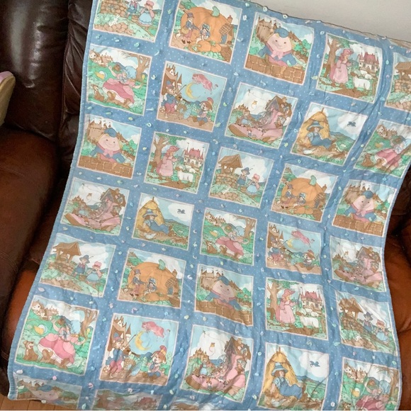 Vintage Kids Quilt Humpty Dumpty nursery rhymes baby blanket - Picture 1 of 7